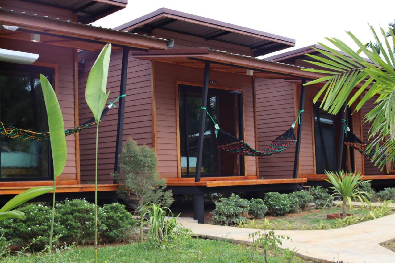 Baan Check In Hotel Ko Lanta Екстериор снимка