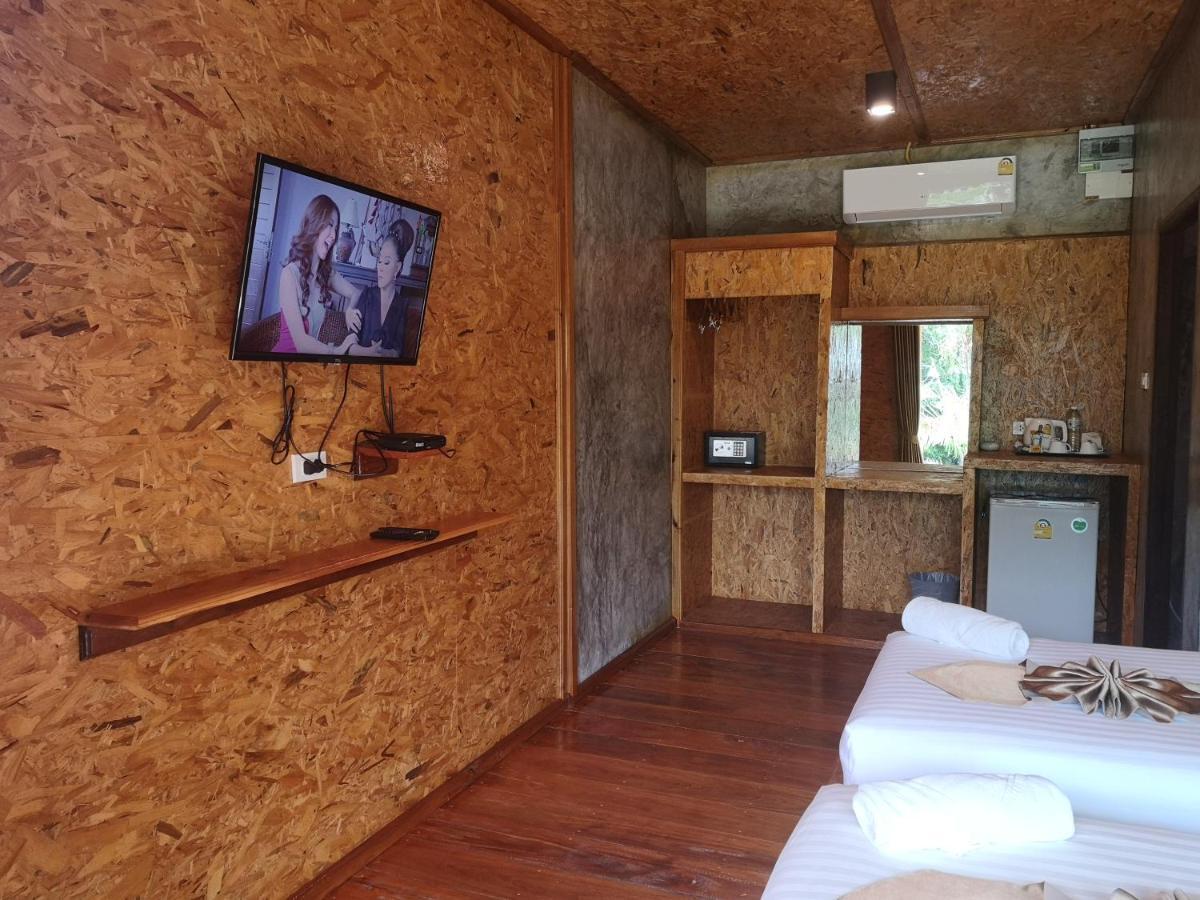 Baan Check In Hotel Ko Lanta Екстериор снимка