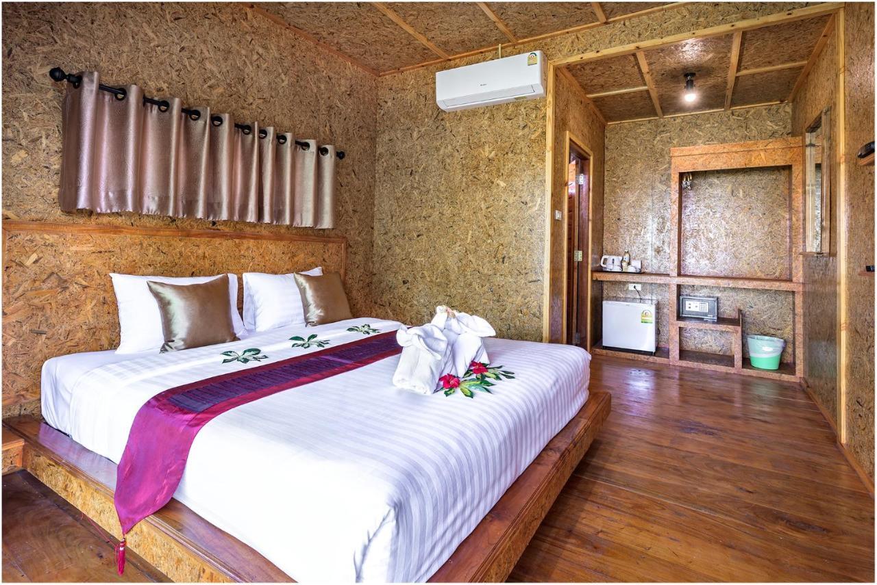 Baan Check In Hotel Ko Lanta Екстериор снимка